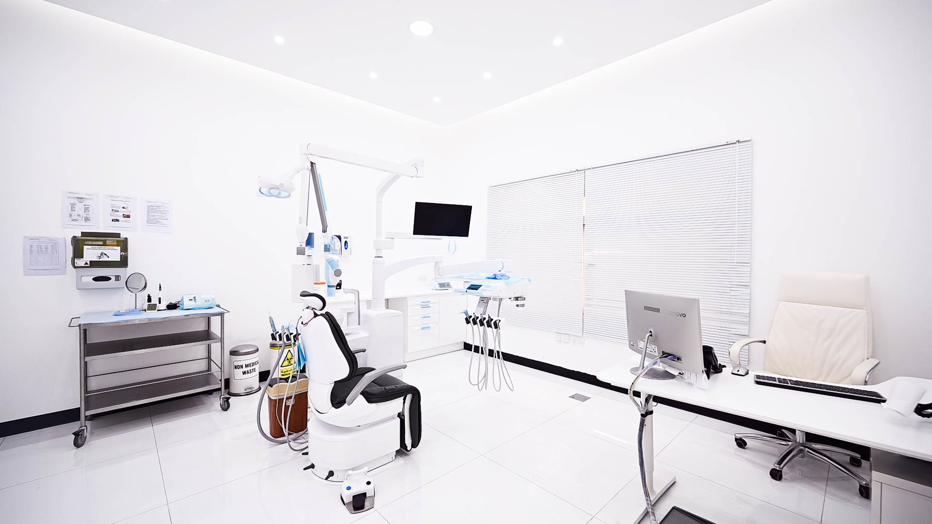 RNR Dental Clinic Lahore