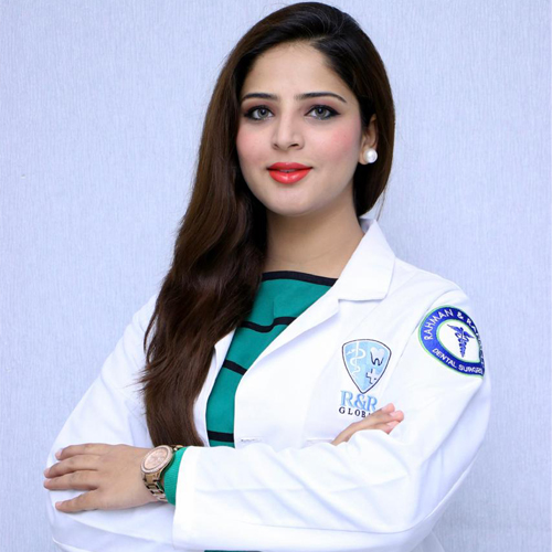 Dr.-Ayesha-Maqsood-3